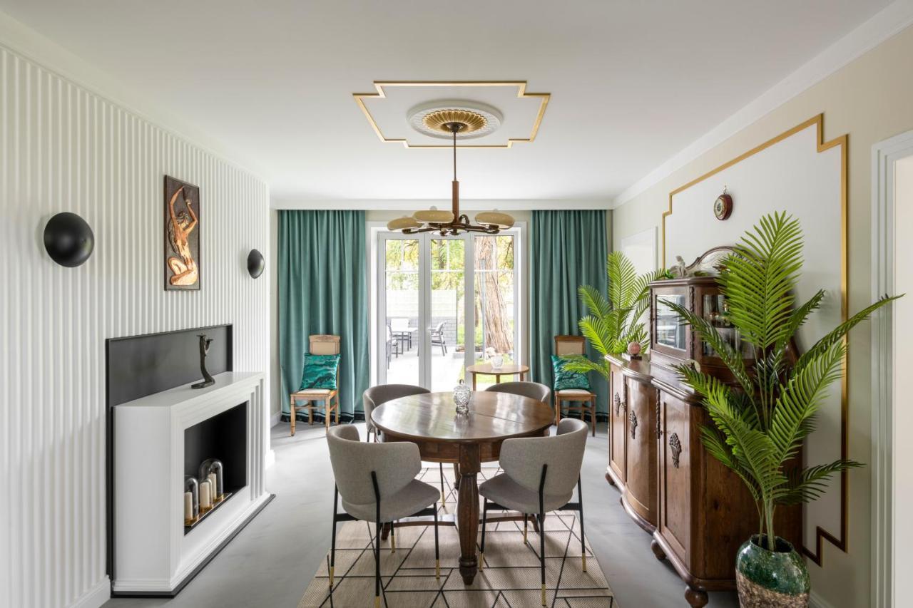 Suite With Private Bathroom At Three Bedroom Interwar Villa Grabyte With Daily Spaces To Share By Pine Forest On The Bank Of The River- 8Min By Car From Old Town カウナス エクステリア 写真